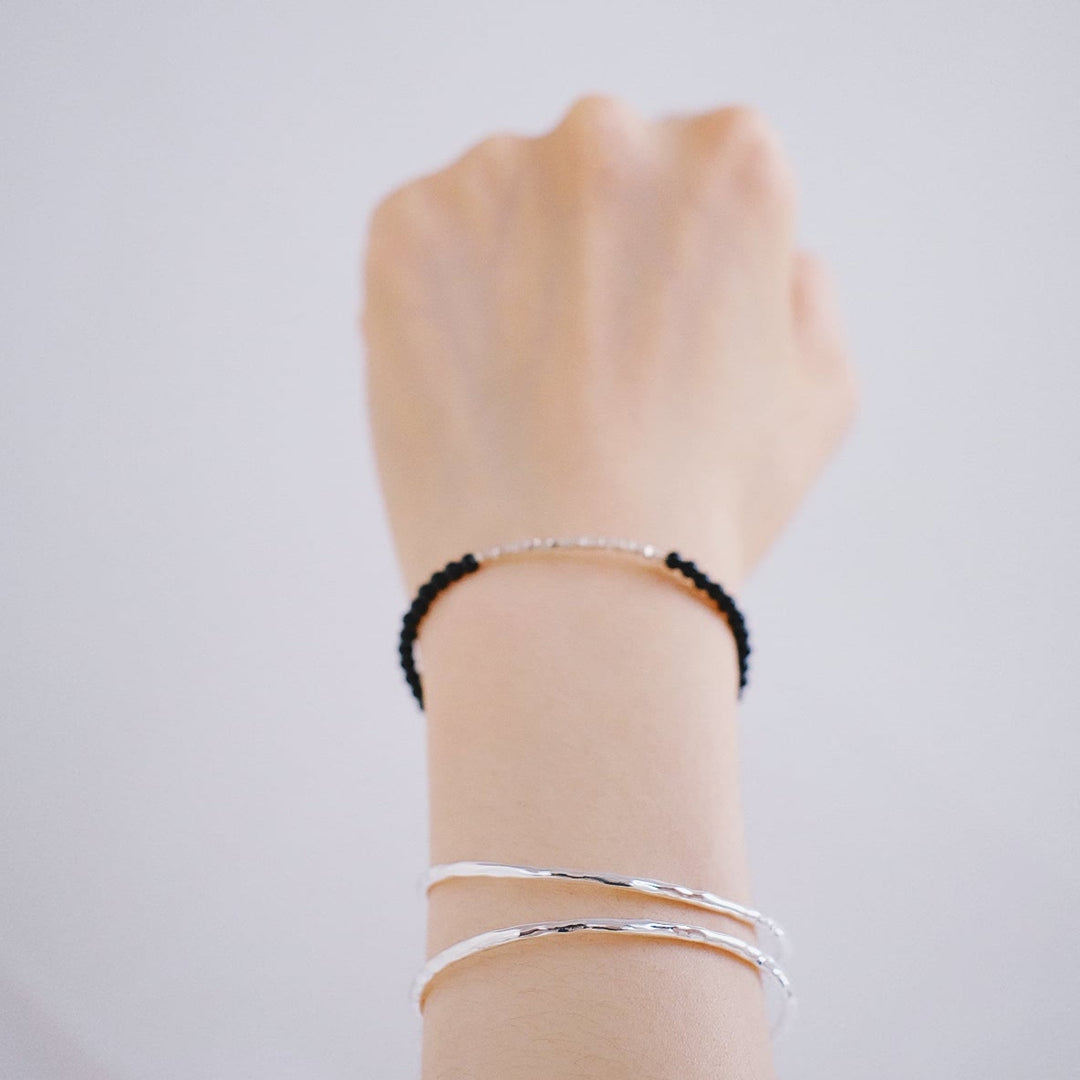 Bracelets & bangles