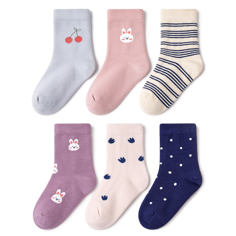 The advanced anti-pilling technology ensures these girls' socks remain looking fresh and new, wash after wash.