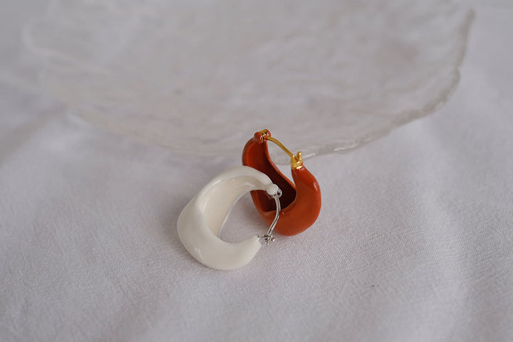Choose your favorite color to make a statement that reflects your unique personality and taste.