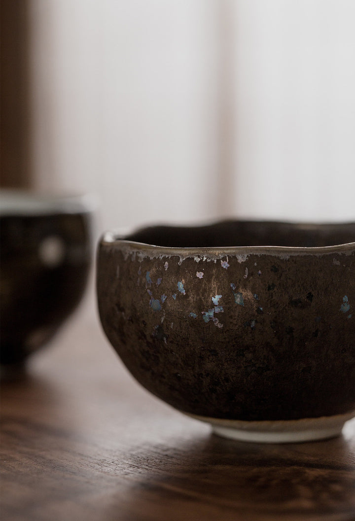 The details make our Minoyaki bowls a testament to the perfection found in handmade homeware.